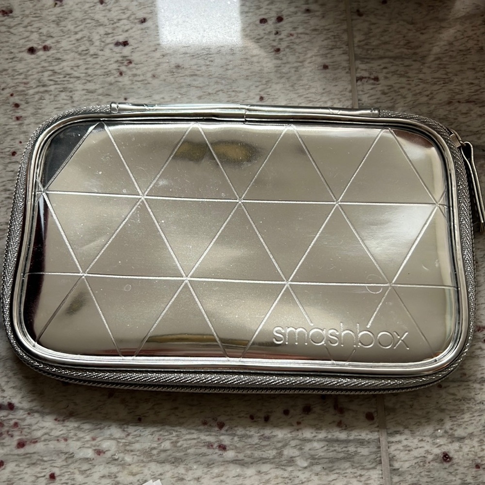 Smashbox Slim Makeup Case